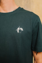 Lade das Bild in den Galerie-Viewer, unisex-shirt - glazed green - "lemon"