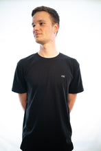 Lade das Bild in den Galerie-Viewer, shirt - "classic" - schwarz