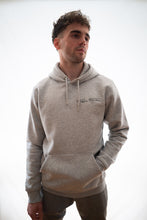 Lade das Bild in den Galerie-Viewer, pullover - "berührt" - hellgrau