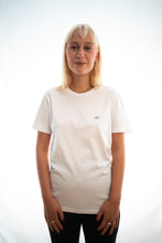Lade das Bild in den Galerie-Viewer, shirt - "classic" - weiß